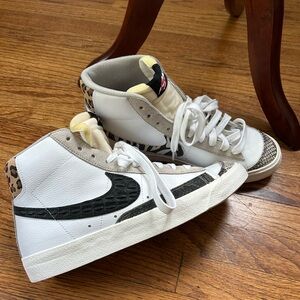 Nike White and Black High-Top Sneakers NWOT